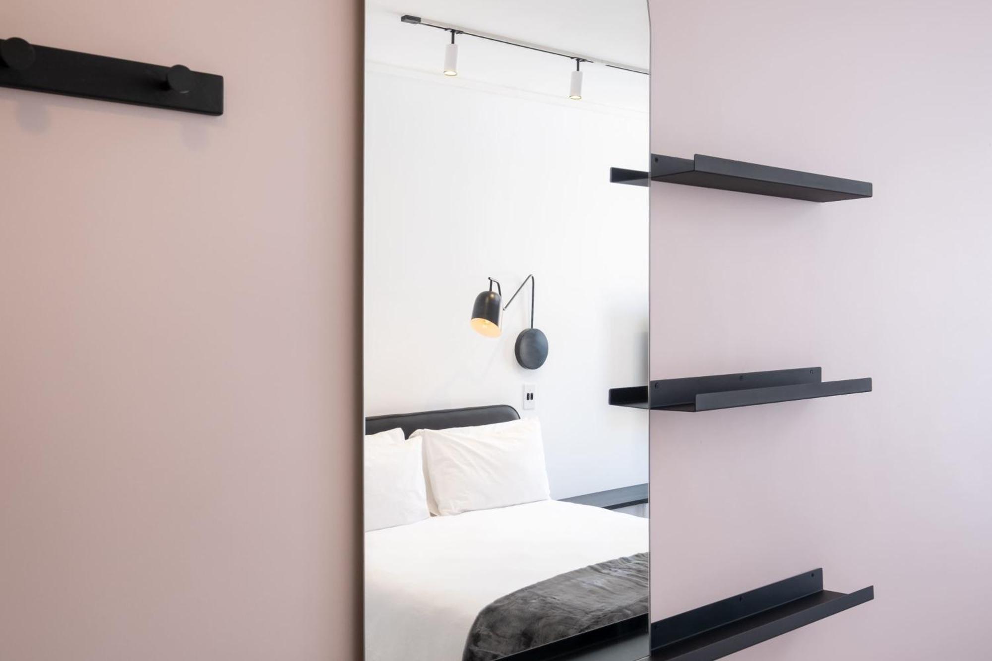 The Flamingo Private Apartments By Perch Stays เคปทาวน์ ภายนอก รูปภาพ