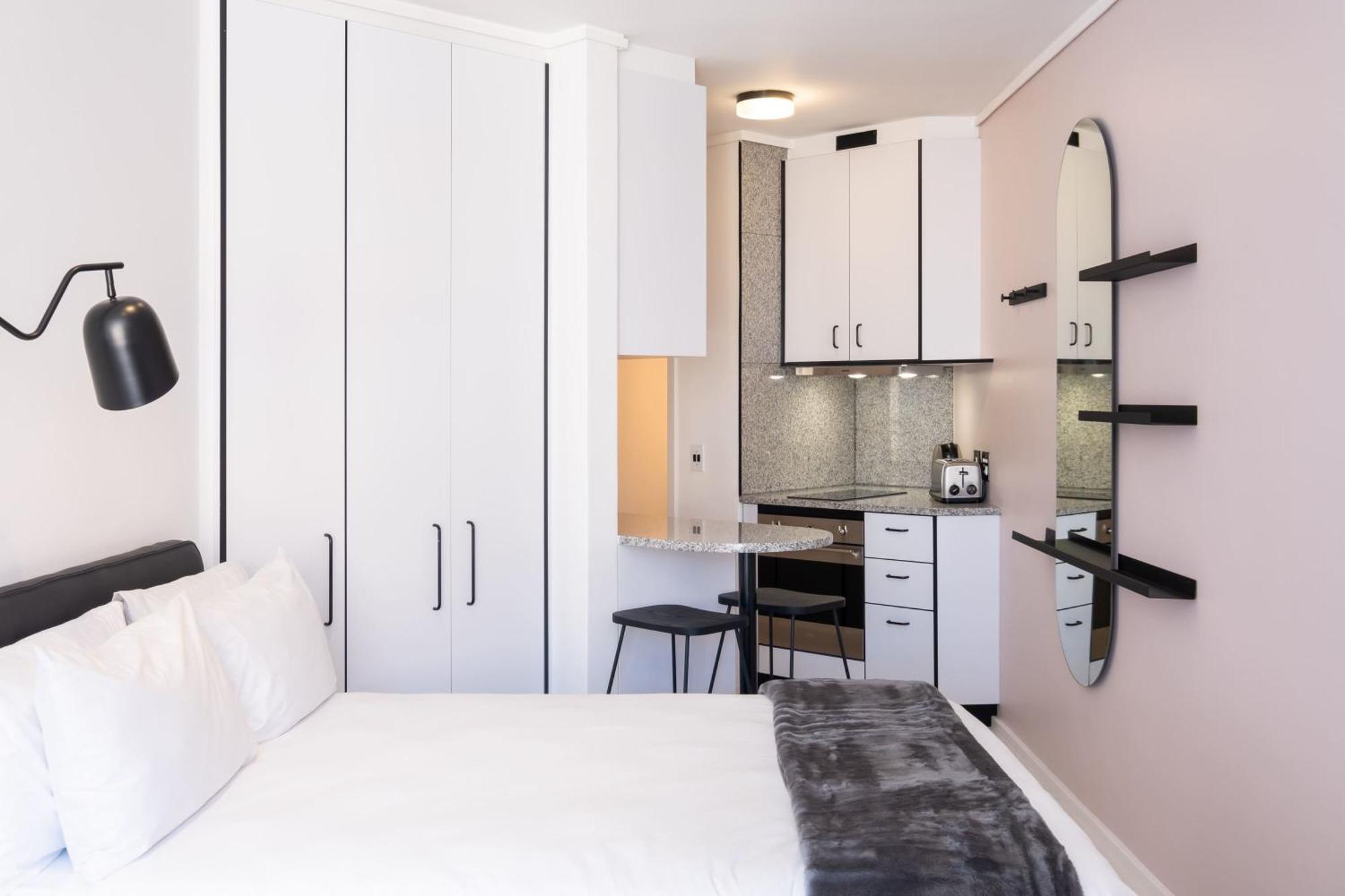 The Flamingo Private Apartments By Perch Stays เคปทาวน์ ภายนอก รูปภาพ